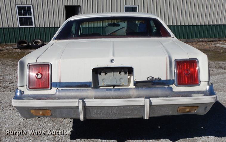 image for item GG9446 1979 Chrysler Cordoba 300