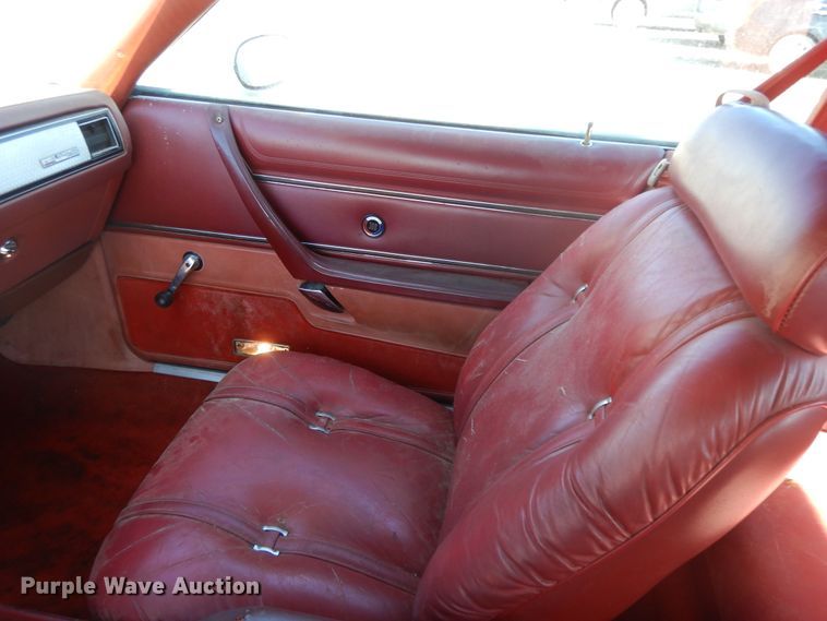 image for item GG9446 1979 Chrysler Cordoba 300