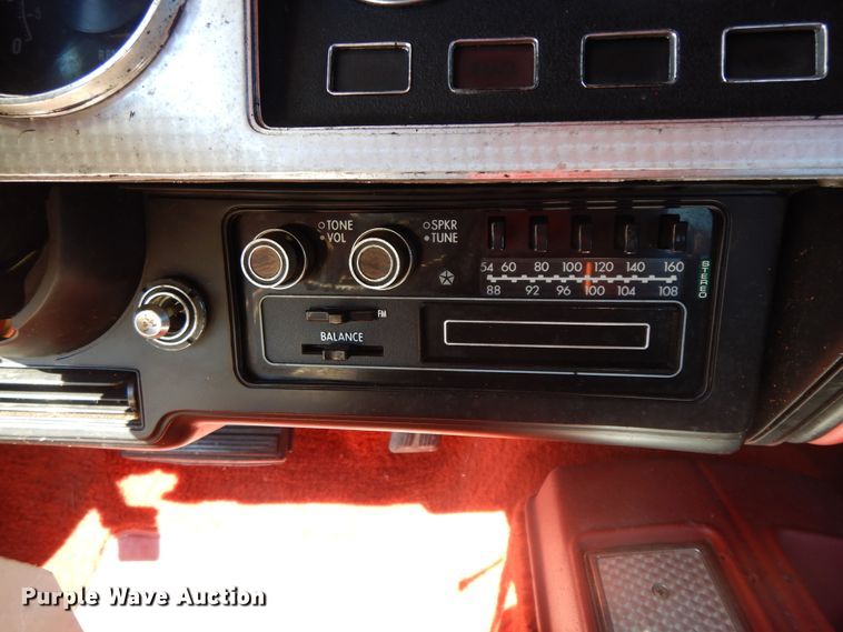 image for item GG9446 1979 Chrysler Cordoba 300