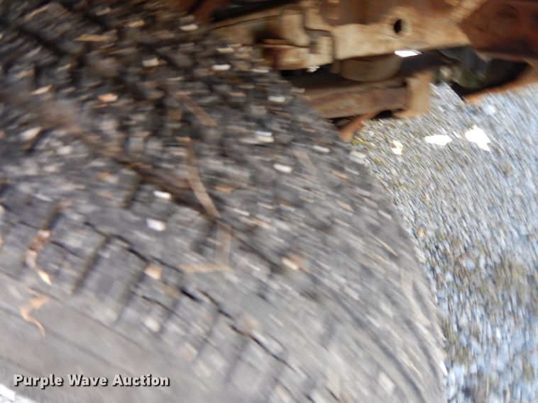 image for item GG9446 1979 Chrysler Cordoba 300