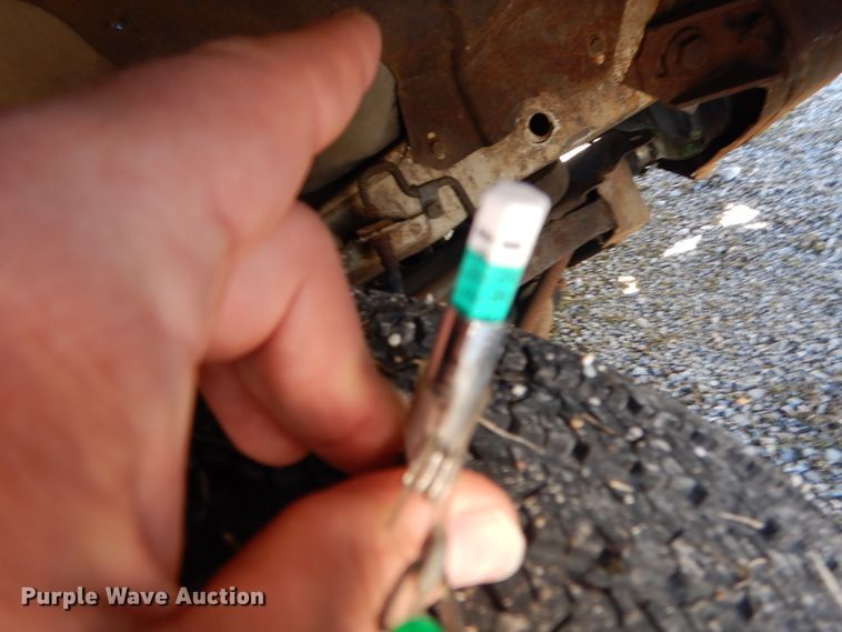 image for item GG9446 1979 Chrysler Cordoba 300