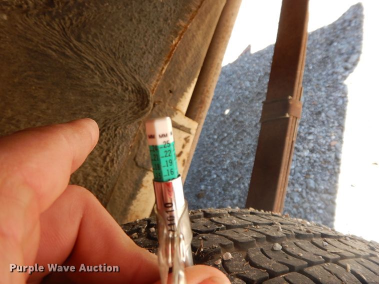 image for item GG9446 1979 Chrysler Cordoba 300