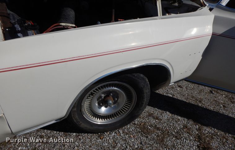 image for item GG9446 1979 Chrysler Cordoba 300