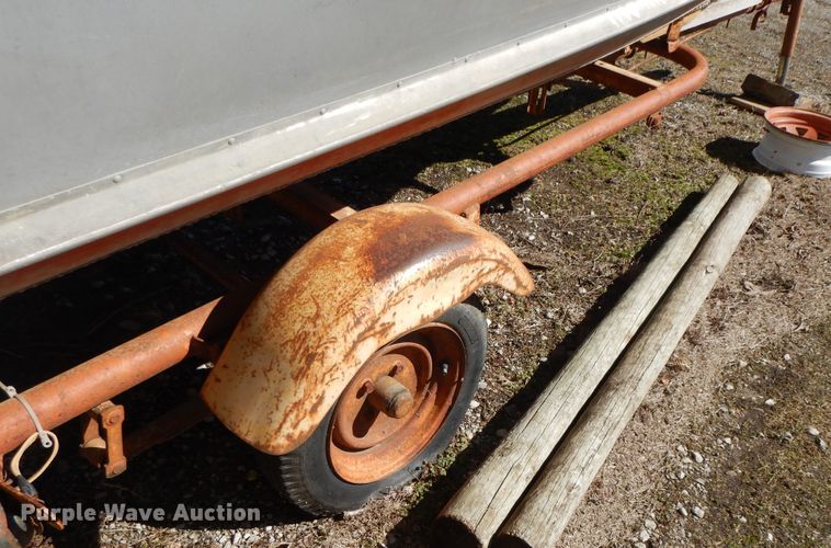 image for item GG9447 1958 Crestline  boat