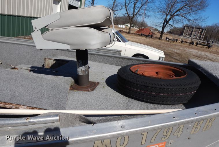 image for item GG9447 1958 Crestline  boat