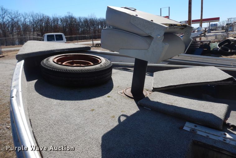 image for item GG9447 1958 Crestline  boat