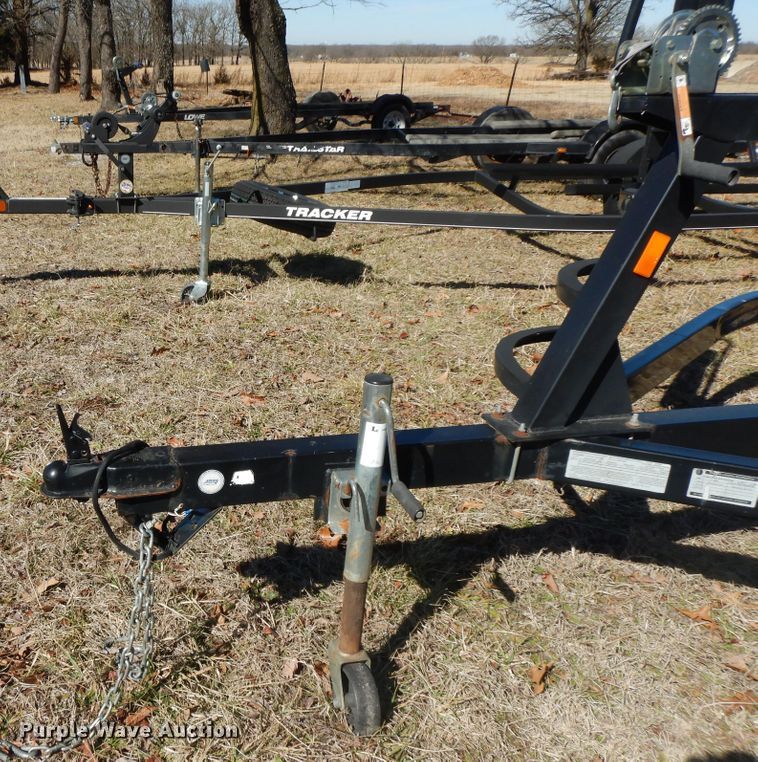 image for item GG9448 2007 Bear Bentley  boat trailer