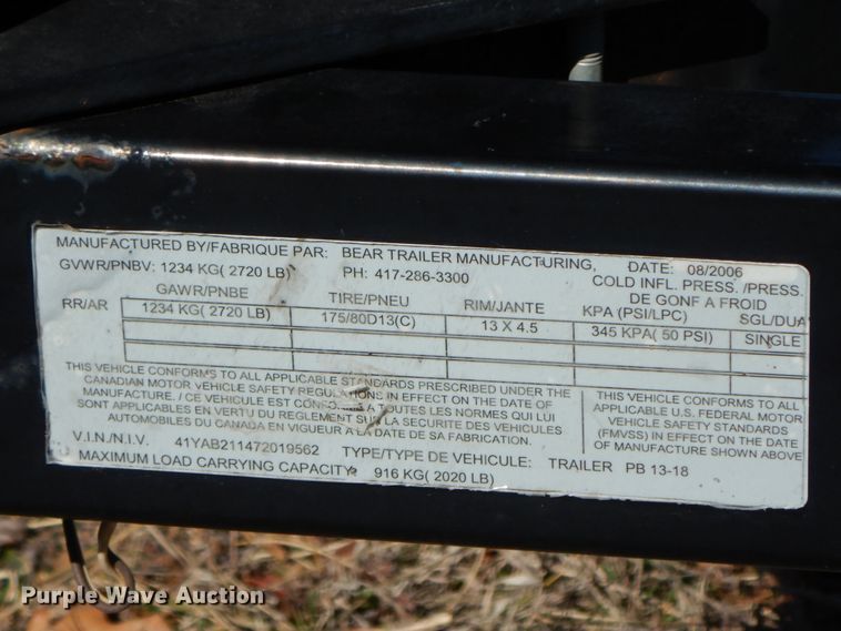 image for item GG9448 2007 Bear Bentley  boat trailer