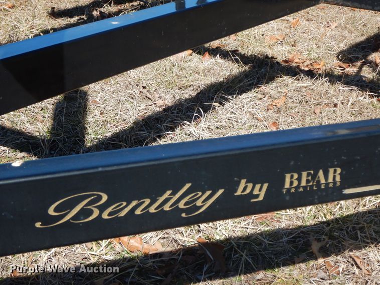 image for item GG9448 2007 Bear Bentley  boat trailer