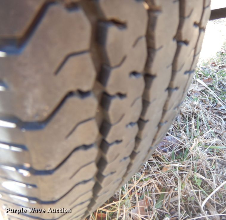 image for item GG9449 2018 Tracker PT195XTE  boat trailer