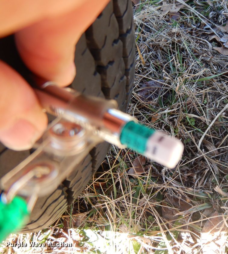 image for item GG9449 2018 Tracker PT195XTE  boat trailer