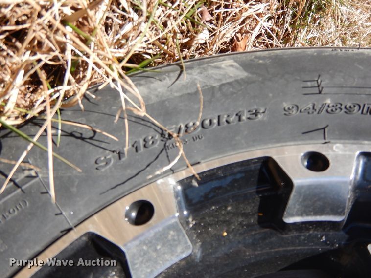 image for item GG9449 2018 Tracker PT195XTE  boat trailer