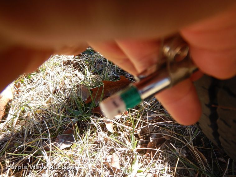 image for item GG9449 2018 Tracker PT195XTE  boat trailer