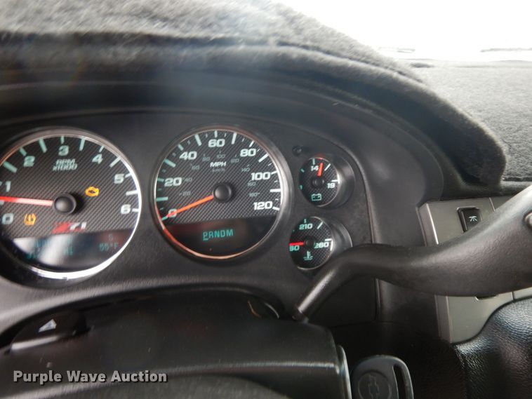 image for item GG9482 2009 Chevrolet Avalanche  Crew Cab pickup truck