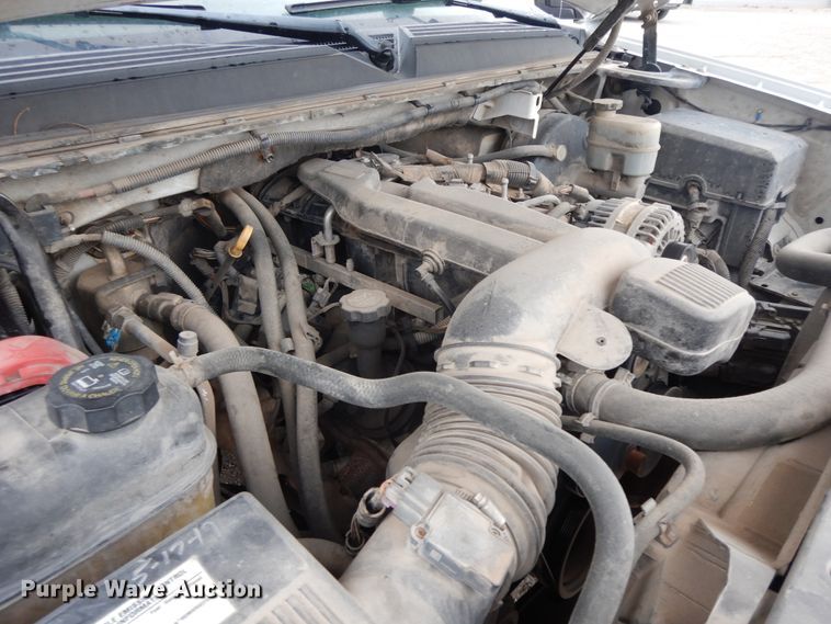 image for item GG9482 2009 Chevrolet Avalanche  Crew Cab pickup truck