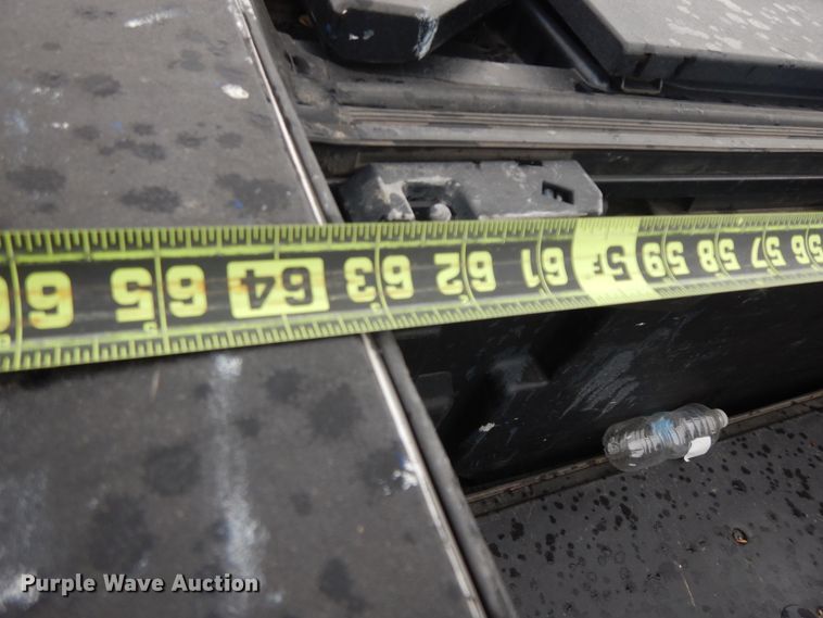 image for item GG9482 2009 Chevrolet Avalanche  Crew Cab pickup truck