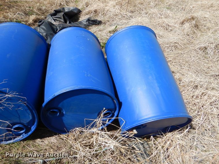 image for item GH9152 (22) plastic drums