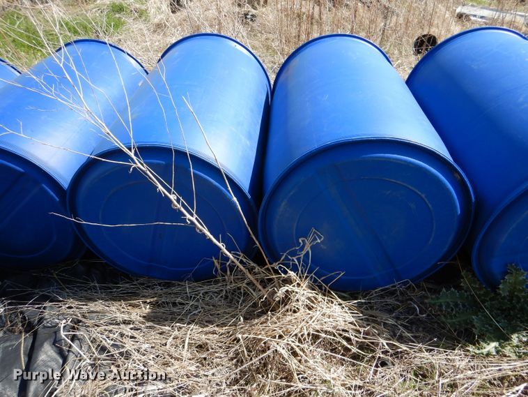 image for item GH9152 (22) plastic drums