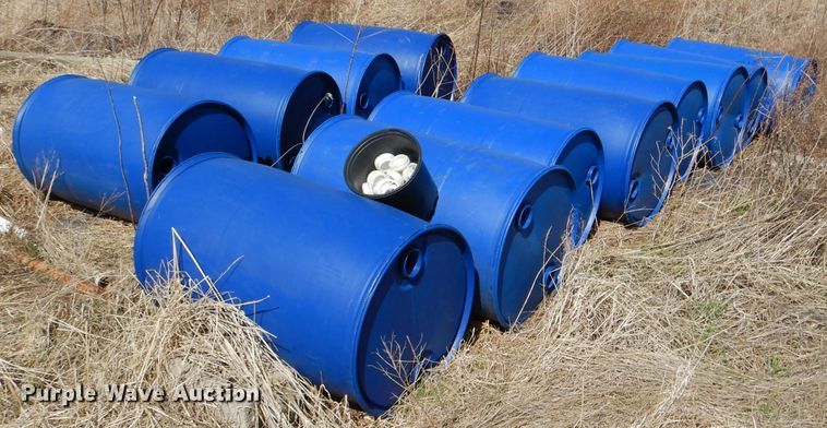 image for item GH9152 (22) plastic drums