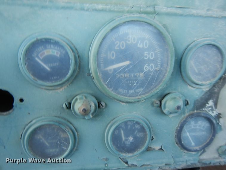 image for item GK9495 1953 Reo  truck cab and chassis