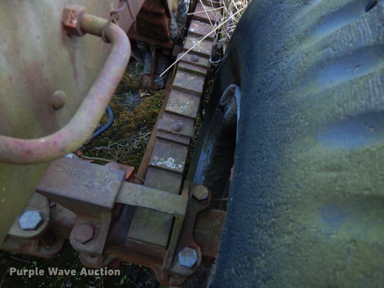 image for item GK9495 1953 Reo  truck cab and chassis