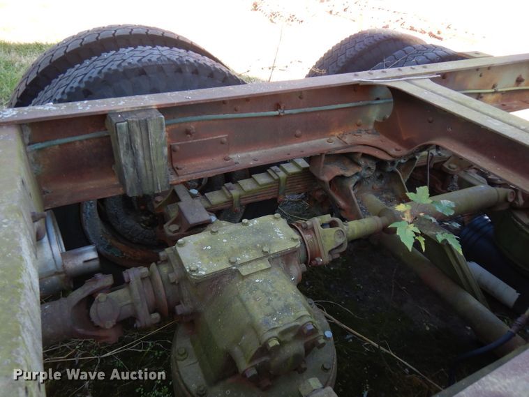 image for item GK9495 1953 Reo  truck cab and chassis