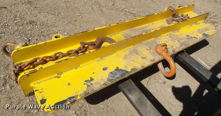 image for item GR9393 Spreader bar