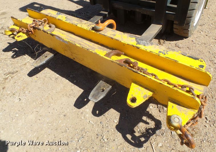 image for item GR9393 Spreader bar