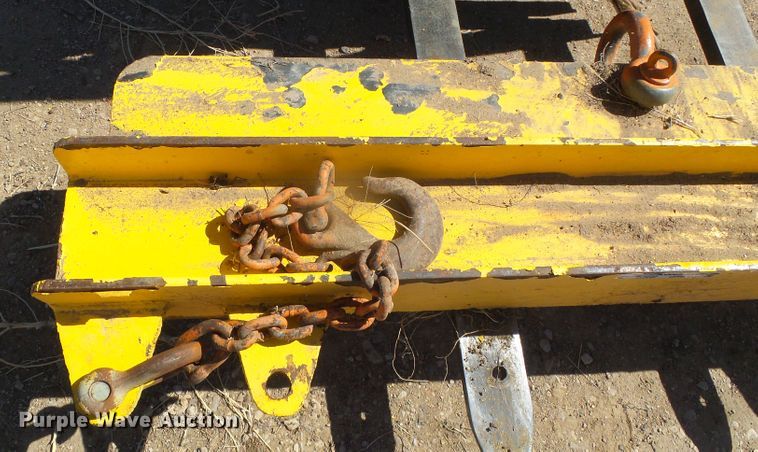 image for item GR9393 Spreader bar