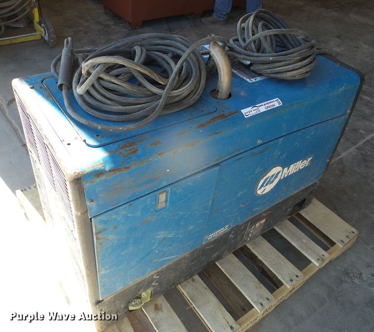 image for item GR9394 Bobcat 250  welder