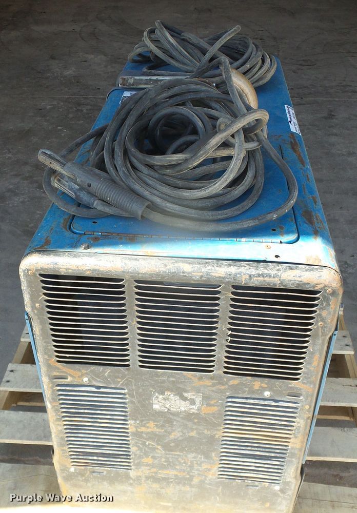 image for item GR9394 Bobcat 250  welder