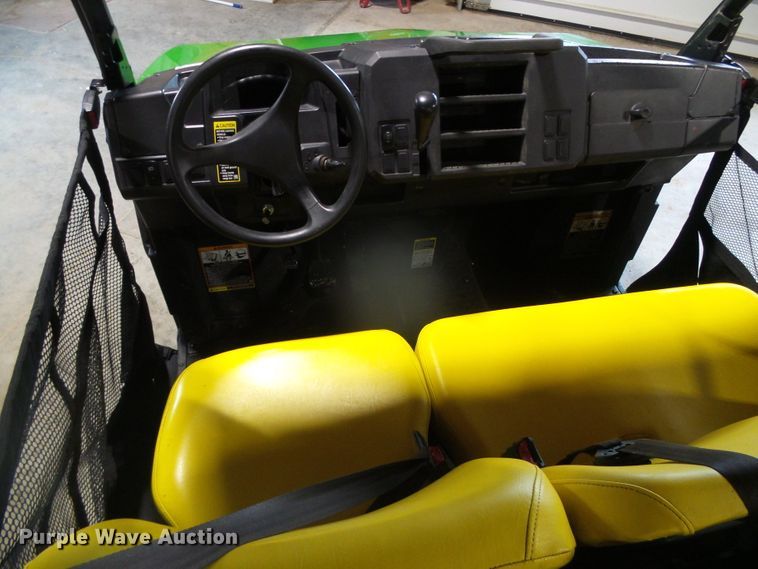 image for item GR9404 2020 John Deere XUV835E  utility vehicle