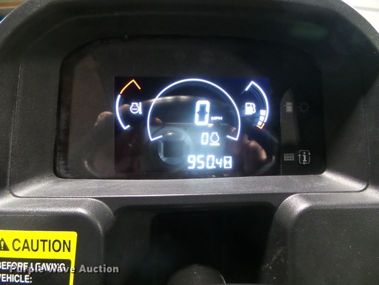 image for item GR9404 2020 John Deere XUV835E  utility vehicle