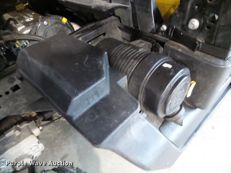 image for item GR9404 2020 John Deere XUV835E  utility vehicle