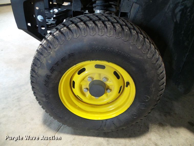 image for item GR9404 2020 John Deere XUV835E  utility vehicle