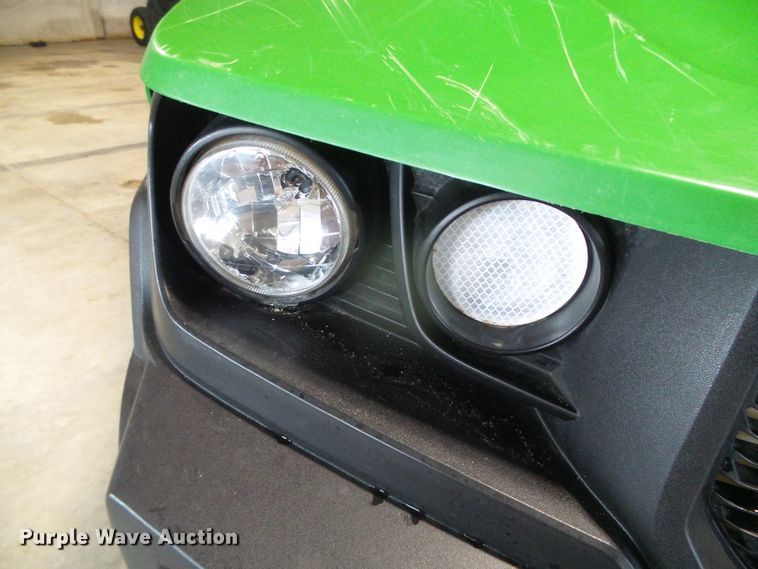 image for item GR9404 2020 John Deere XUV835E  utility vehicle