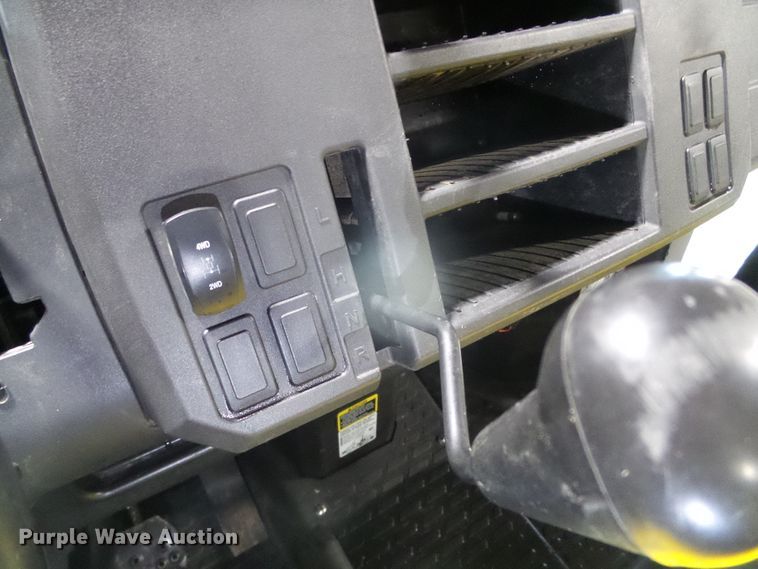 image for item GR9405 2020 John Deere XUV835E  utility vehicle