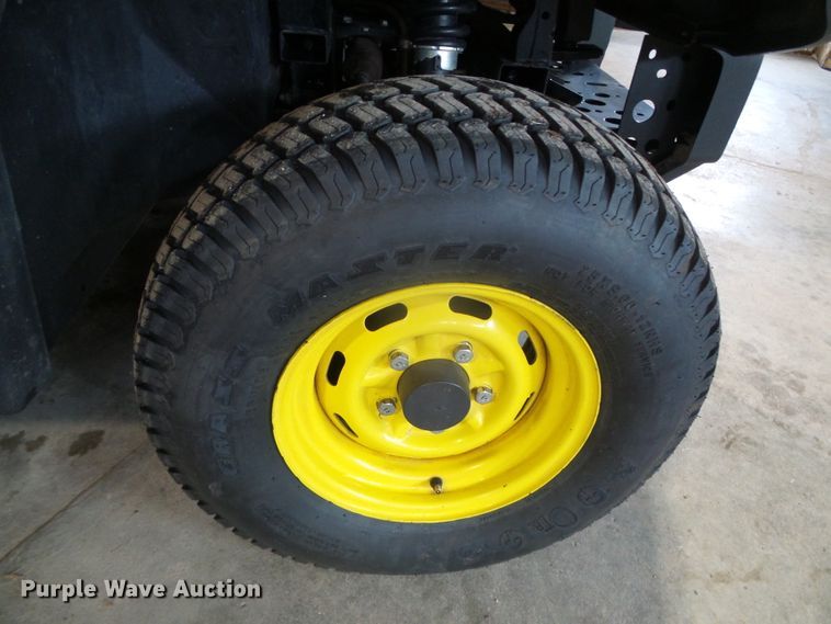 image for item GR9405 2020 John Deere XUV835E  utility vehicle