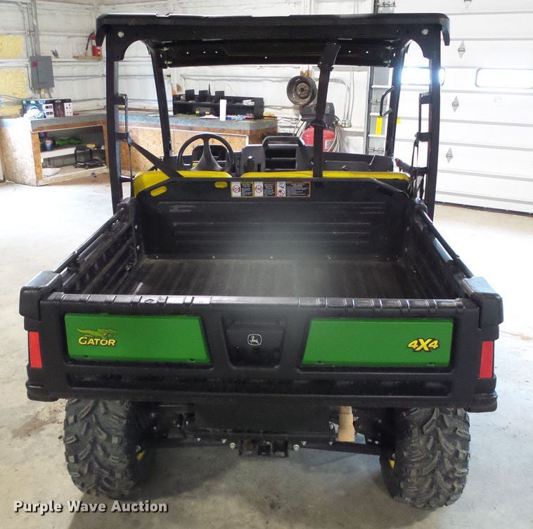 image for item GR9406 2020 John Deere XUV835E  utility vehicle