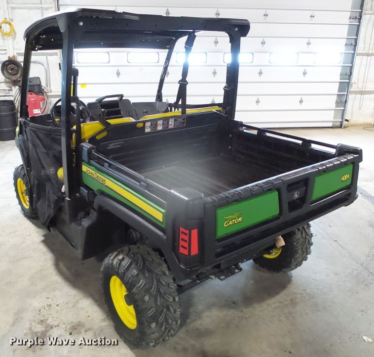 image for item GR9406 2020 John Deere XUV835E  utility vehicle