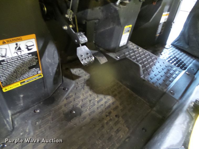 image for item GR9406 2020 John Deere XUV835E  utility vehicle