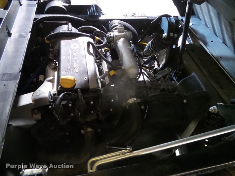 image for item GR9406 2020 John Deere XUV835E  utility vehicle