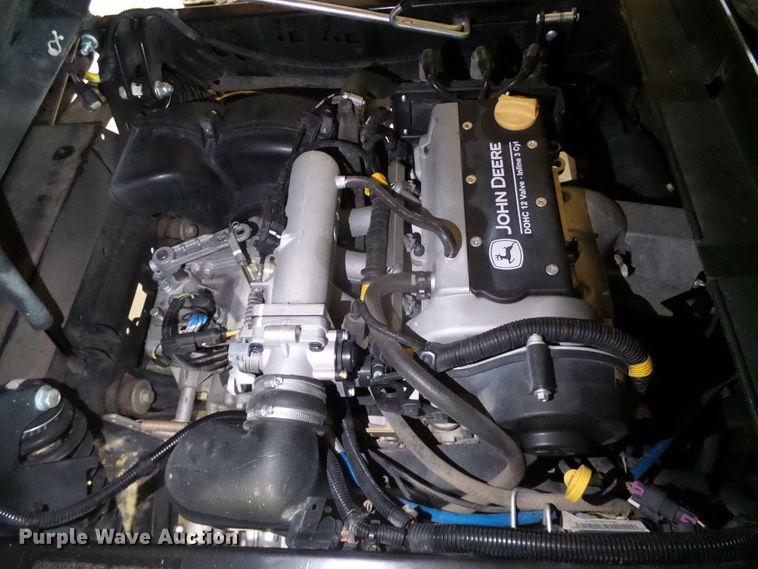 image for item GR9406 2020 John Deere XUV835E  utility vehicle