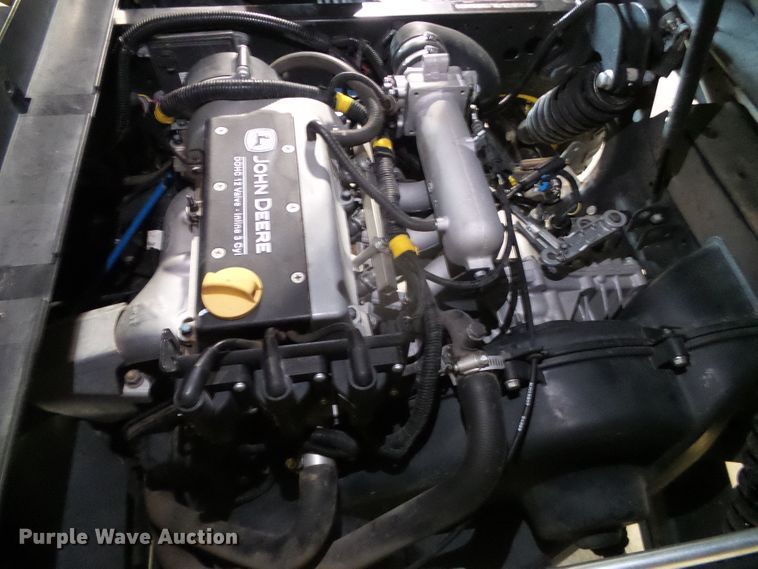 image for item GR9406 2020 John Deere XUV835E  utility vehicle