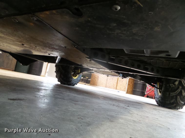 image for item GR9406 2020 John Deere XUV835E  utility vehicle