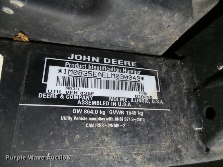 image for item GR9406 2020 John Deere XUV835E  utility vehicle
