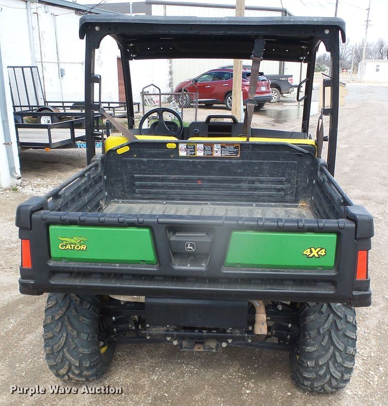 image for item GR9407 2020 John Deere XUV835E  utility vehicle