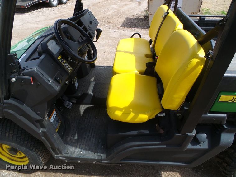 image for item GR9407 2020 John Deere XUV835E  utility vehicle