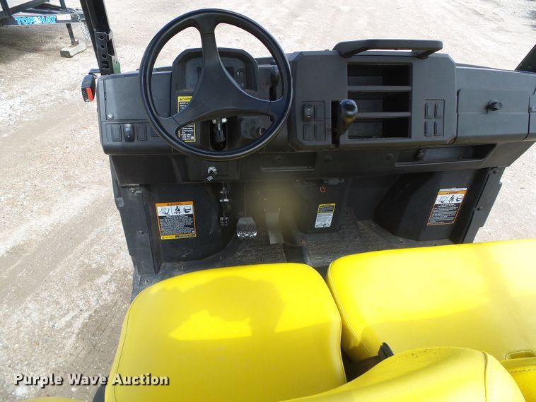 image for item GR9407 2020 John Deere XUV835E  utility vehicle