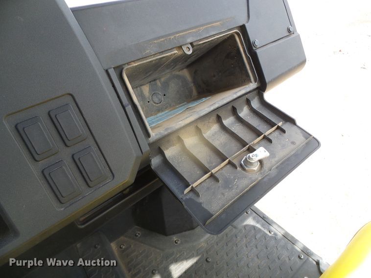 image for item GR9407 2020 John Deere XUV835E  utility vehicle